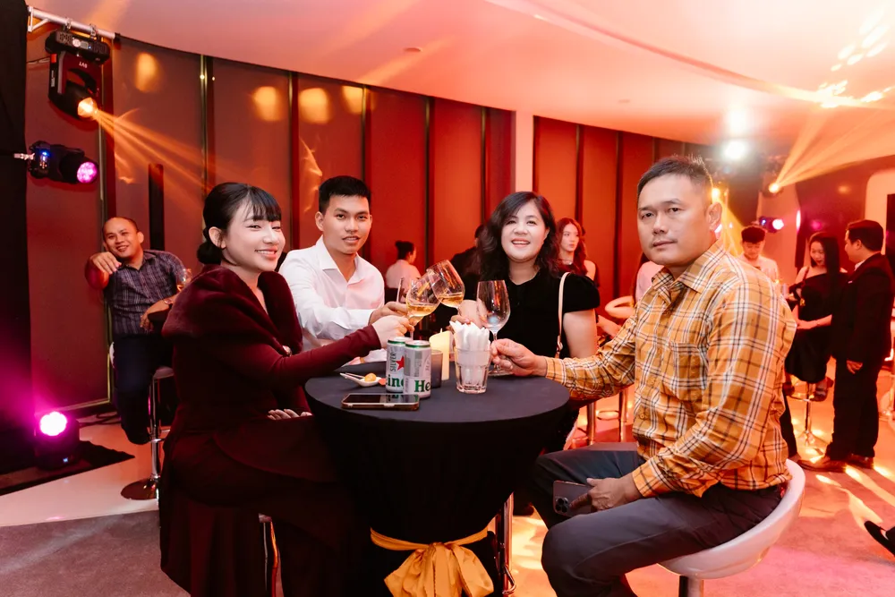 Trải nghiệm khách hàng