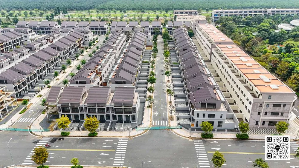 TIẾN ĐỘ XÂY DỰNG GEM SKY WORLD,TIẾN ĐỘ THI CÔNG GEM SKY WORLD,TOÀN CẢNH DỰ ÁN GEM SKY WORLD,KHU ĐÔ THỊ GEM SKY WORLD,CHUYỂN NHƯỢNG GEM SKY WORLD,CẬP NHẬT TIẾN ĐỘ MỚI NHẤT, THÁNG 11/2025, 11/2025, FLYCAM TIẾN ĐỘ GEM SKY WORLD, FLYCAM THỰC TẾ, THỰC TẾ TIẾN ĐỘ GEM SKY WORLD, GEM SKY WORLD 360 ĐỘ, BẢN TIN THỊ TRƯỜNG, TIẾN ĐỘ GEM SKY WORLD