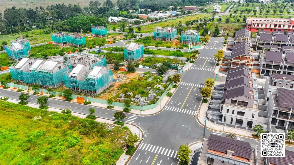 TIẾN ĐỘ XÂY DỰNG GEM SKY WORLD,TIẾN ĐỘ THI CÔNG GEM SKY WORLD,TOÀN CẢNH DỰ ÁN GEM SKY WORLD,KHU ĐÔ THỊ GEM SKY WORLD,CHUYỂN NHƯỢNG GEM SKY WORLD,CẬP NHẬT TIẾN ĐỘ MỚI NHẤT, THÁNG 11/2025, 11/2025, FLYCAM TIẾN ĐỘ GEM SKY WORLD, FLYCAM THỰC TẾ, THỰC TẾ TIẾN ĐỘ GEM SKY WORLD, GEM SKY WORLD 360 ĐỘ, BẢN TIN THỊ TRƯỜNG, TIẾN ĐỘ GEM SKY WORLD