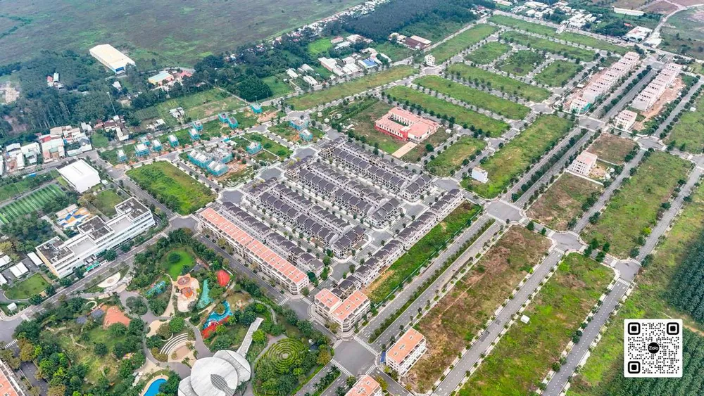 TIẾN ĐỘ XÂY DỰNG GEM SKY WORLD,TIẾN ĐỘ THI CÔNG GEM SKY WORLD,TOÀN CẢNH DỰ ÁN GEM SKY WORLD,KHU ĐÔ THỊ GEM SKY WORLD,CHUYỂN NHƯỢNG GEM SKY WORLD,CẬP NHẬT TIẾN ĐỘ MỚI NHẤT, THÁNG 11/2025, 11/2025, FLYCAM TIẾN ĐỘ GEM SKY WORLD, FLYCAM THỰC TẾ, THỰC TẾ TIẾN ĐỘ GEM SKY WORLD, GEM SKY WORLD 360 ĐỘ, BẢN TIN THỊ TRƯỜNG, TIẾN ĐỘ GEM SKY WORLD
