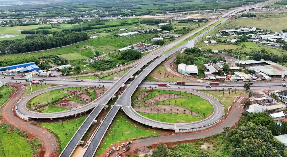 SÂN BAY LONG THÀNH, CẢNG HÀNG KHÔNG QUỐC TẾ LONG THÀNH, CHUYỂN BAY ĐẦU TIÊN, CẬN CẢNH SÂN BAY, CHÍNH THỨC ĐI VÀO HOẠT ĐỘNG, HOÀN THÀNH, NHÀ GA LONG THÀNH, TIẾN ĐỘ XÂY DỰNG SÂN BAY LONG THÀNH