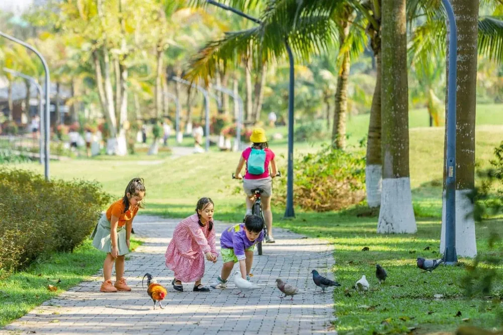 Không gian sống xanh tại Ecopark.