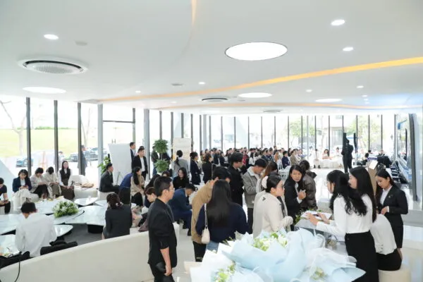 Hình ảnh khách hàng tham gia sự kiện