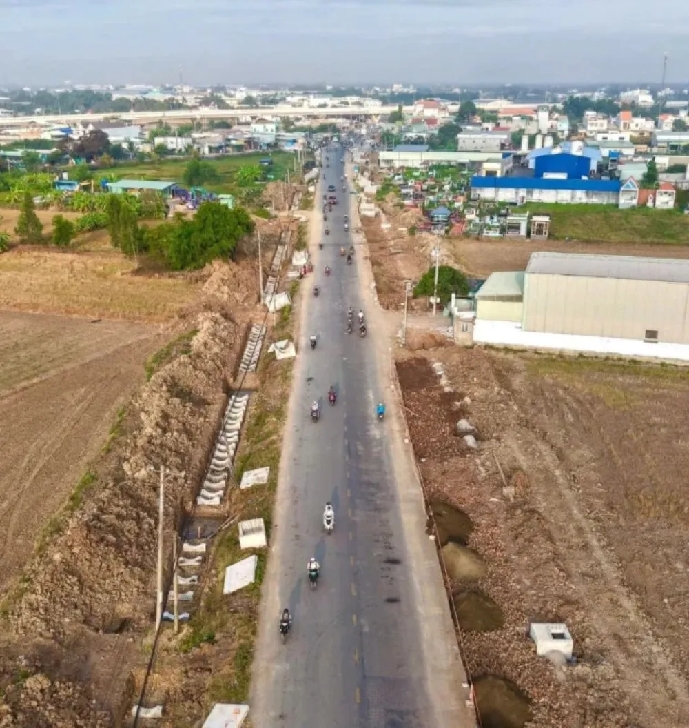 Trục ĐT.830C kết nối Nguyễn Hữu Trí đang được mở rộng lên 30m